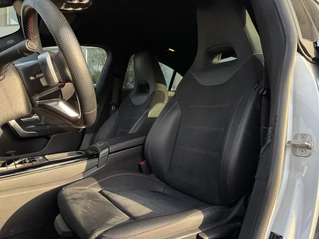Mercedes-Benz CLA Aut. 180 AMG Sport 2024 Benzine 7