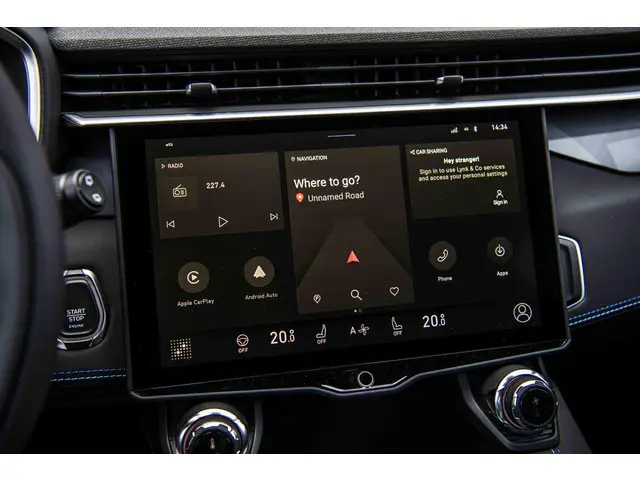 Lynk & Co 01 1.5 Business Edition 2025 Hybride Benzine 19
