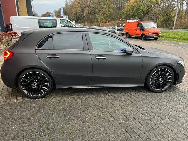 Mercedes-Benz A-Klasse 250 Premium Plus 2018 Benzine 15