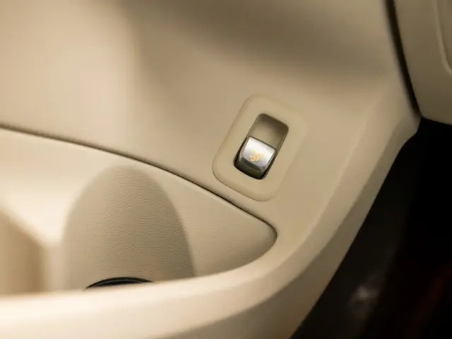 Mercedes-Benz C-Klasse 180 AMG Edition 1 2015 Benzine 28