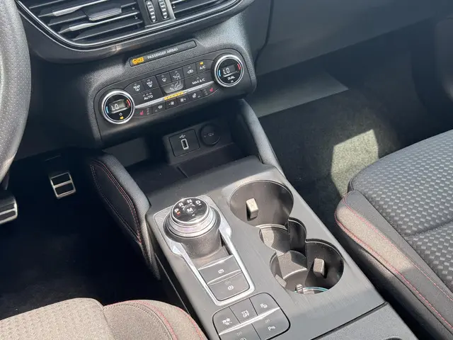 Ford Focus 1.0 EcoBoost Titanium X Business 2020 Benzine 26