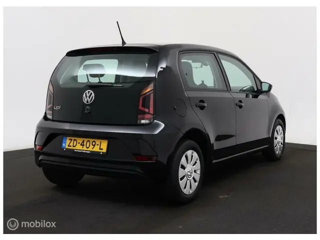 Volkswagen up! 1.0 BMT move up! 2019 Benzine 2