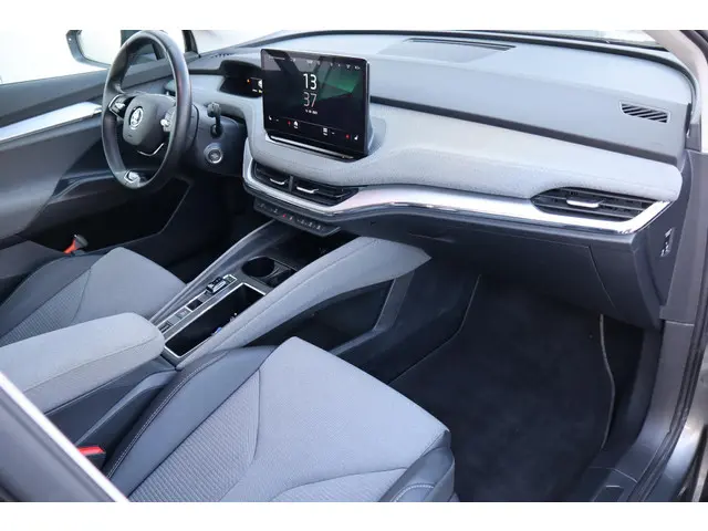 Škoda Enyaq iV 60 2022 Elektrisch 2