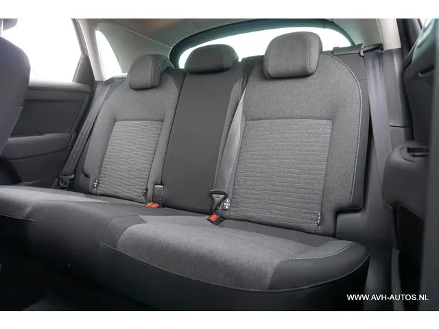 Citroën C4 1.2 PureTech Feel Collection 2016 Benzine 7