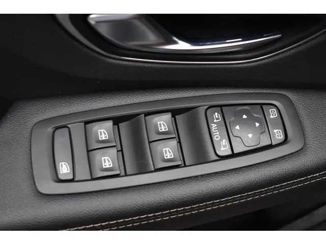 Renault Grand Scénic TCe 140 EDC Bose 2019 Benzine 23