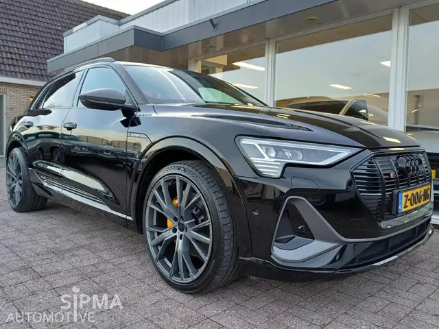 Audi e-tron Quattro S-Line/71kWh/56dkm/50 2021 Elektrisch 2