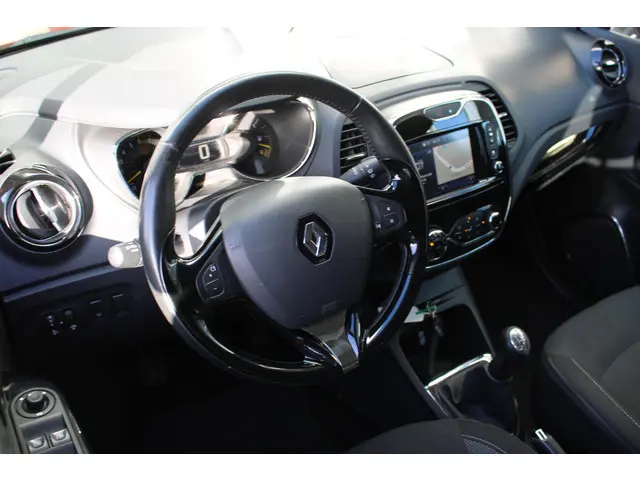 Renault Captur 0.9 TCe Dynamique 2015 Benzine 28