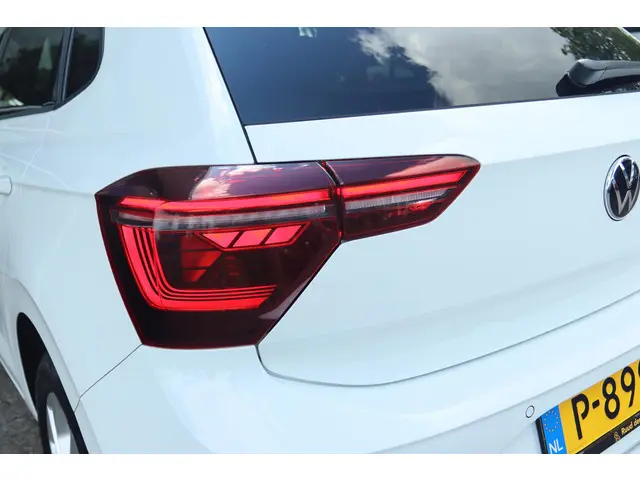 Volkswagen Polo 1.0 TSI STYLE 2022 Benzine 31