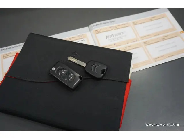 Citroën C3 Picasso 1.6 VTi Exclusive 2014 Benzine 22