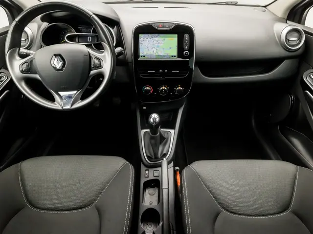 Renault Clio Estate 0.9 TCe Night&Day 2015 Benzine 6