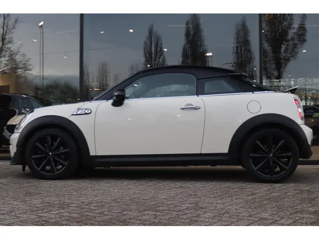 MINI Cooper S MINI COUPÉ 1.6 CHILLI 2012 Benzine 11