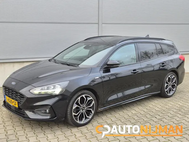 Ford Focus Wagon 1.5 EcoB. ST- Line Business 2020 Benzine