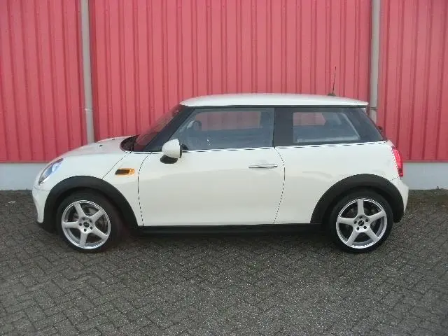 MINI One 2