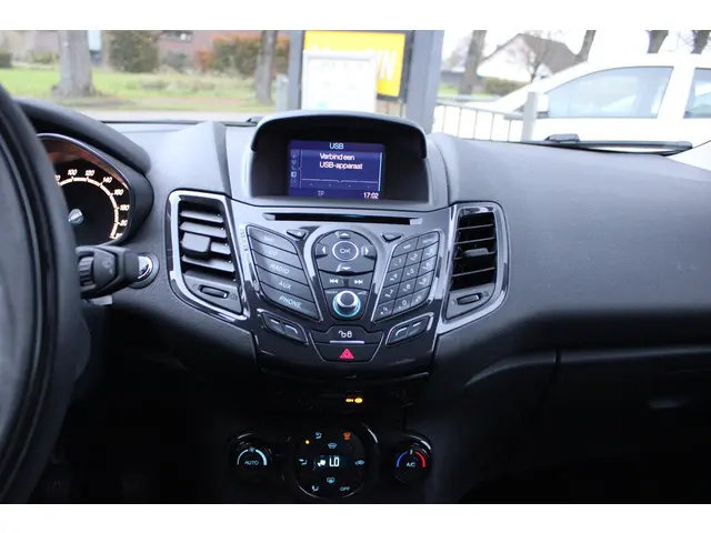 Ford Fiesta 1.0 EcoBoost Titanium X 2015 Benzine 20