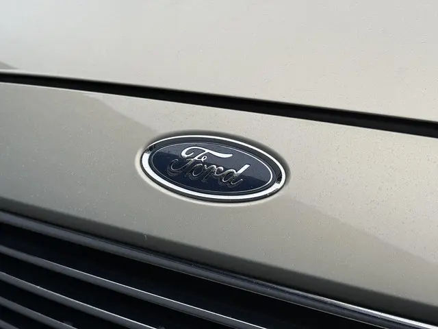 Ford Focus Wagon 1.0 First Edition 2015 Benzine 37