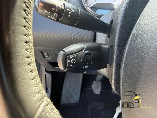 Peugeot 308 1.6 VTi Style / apk 3-2027 2013 Benzine 18