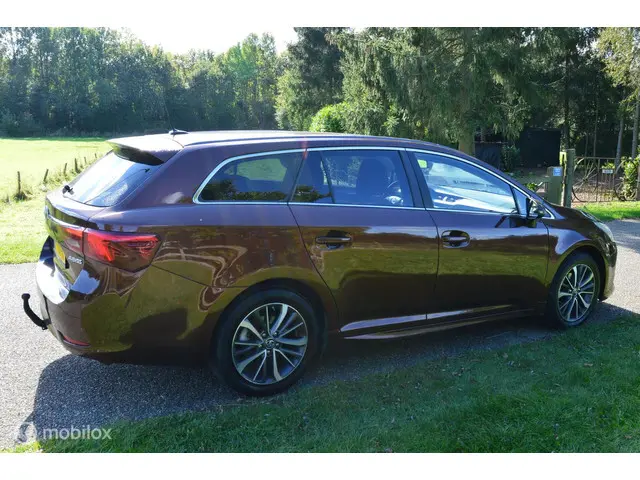 Toyota Avensis 1.6 D-4D-F 2016 BTW AUTO 2016 Diesel 7