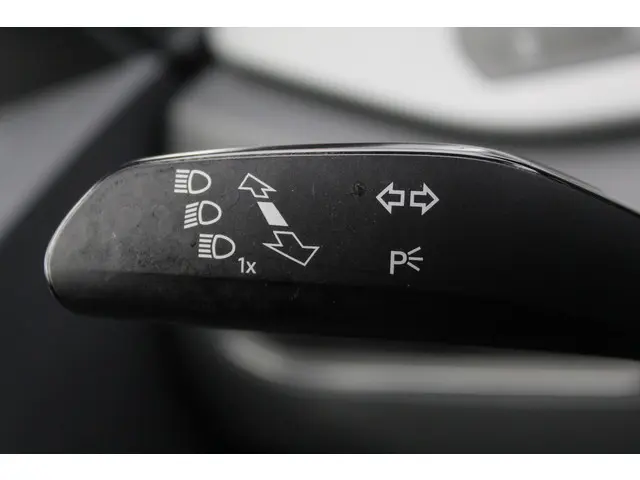 Volkswagen ID.3 Business 58 kWh 2020 Elektrisch 11