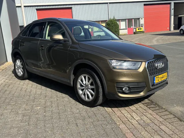 Audi Q3 1.4 TFSI Pro Line 2014 Benzine 8