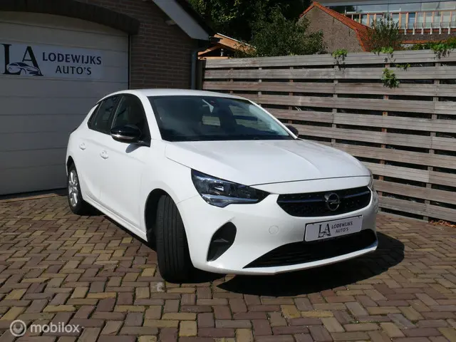 Opel Corsa 1.2 Edition 2021 Benzine 3