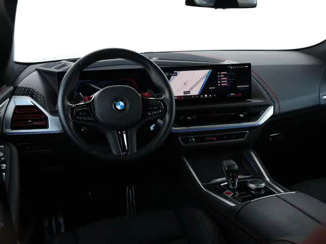 BMW XM PHEV Label Red 30 kWh 2025 Hybride Benzine 39