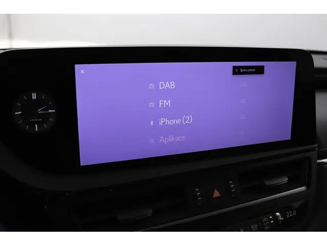Lexus ES 300h Business Line 2024 Hybride Benzine 43