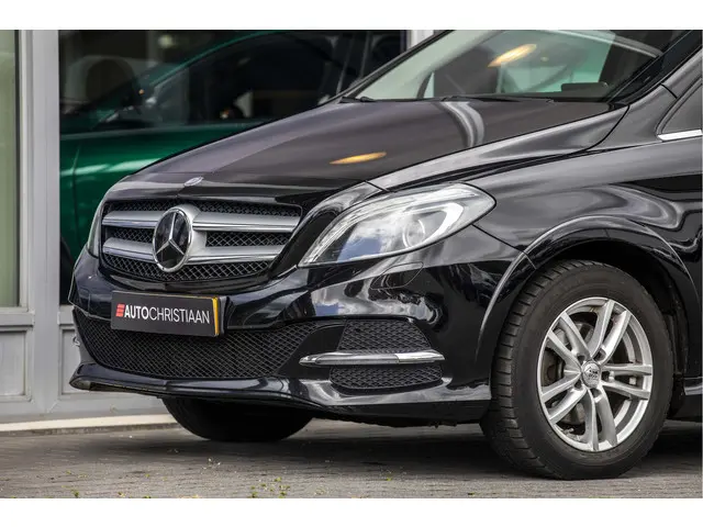 Mercedes-Benz B-Klasse 250 e 28 kWh 2016 Elektrisch 14