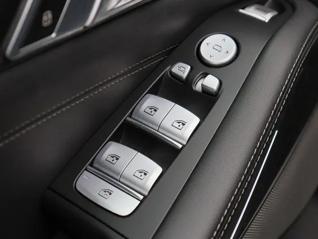 BMW X7 xDrive40i 2025 Benzine 16