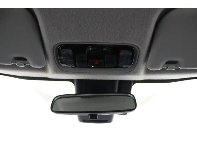 Toyota Yaris 1.5 Hybrid Dynamic 2022 Hybride Benzine 31