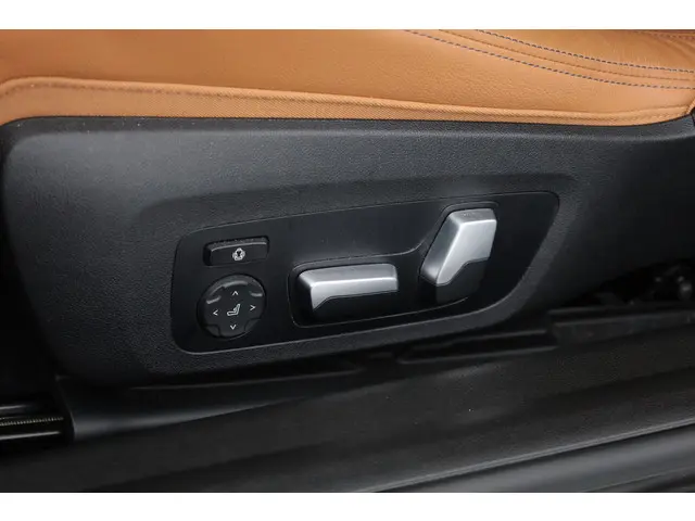 BMW 2 Serie Coupé M240i xDrive 375pk 2023 Benzine 5