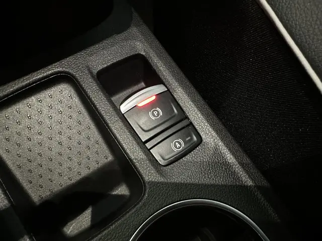 Renault Captur 1.0 TCe 90 techno 2024 Benzine 26