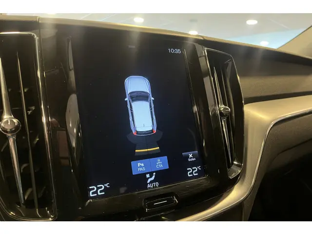 Volvo XC60 T5 Momentum Business 2019 Benzine 26