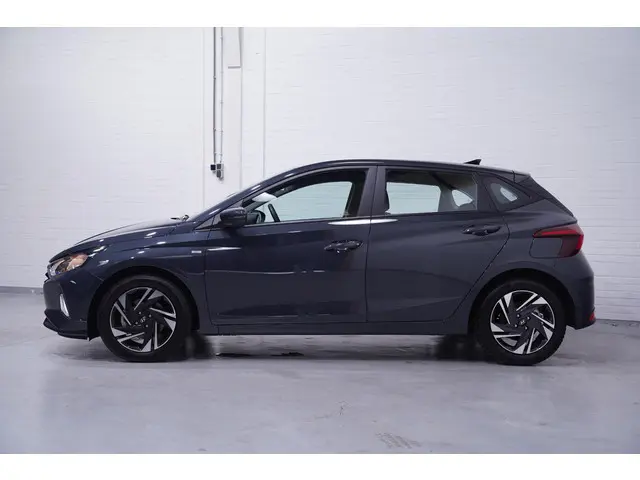 Hyundai i20 1.0 T-GDI Trend Mild Hybrid 2023 Benzine 6