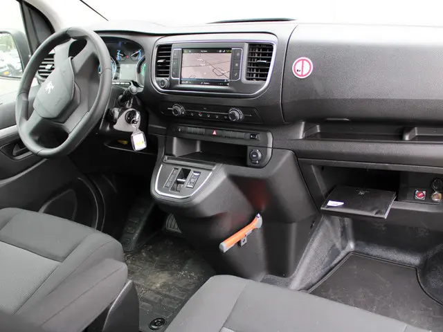 Peugeot e-Expert 3