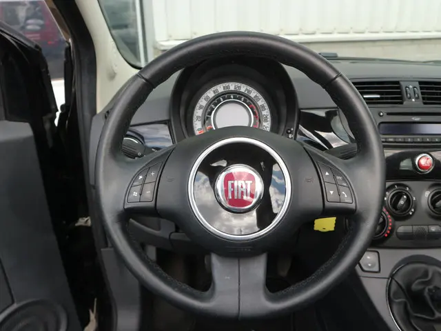 Fiat 500C 1.2 Lounge 2012 Benzine 9