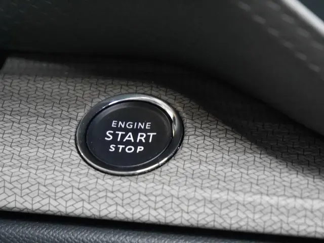 Citroën C5 X 1.6 180PK PureTech Shine 2022 Benzine 36