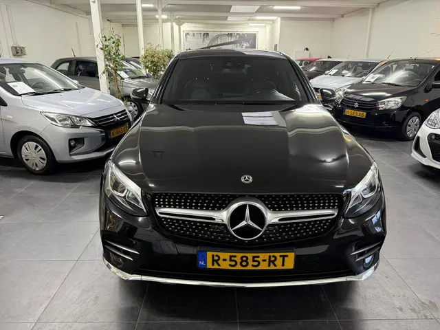 Mercedes-Benz GLC Coupé 300 4MATIC 2018 Benzine 2