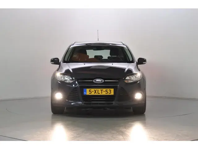 Ford Focus Wagon 1.0 EcoBoost Edition Plus 2014 Benzine 38