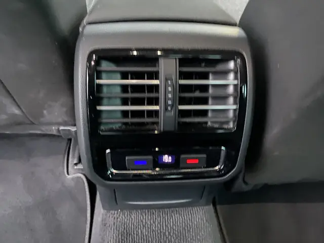 Volkswagen Passat 1.4 TSI ACT Highline 2015 Benzine 13