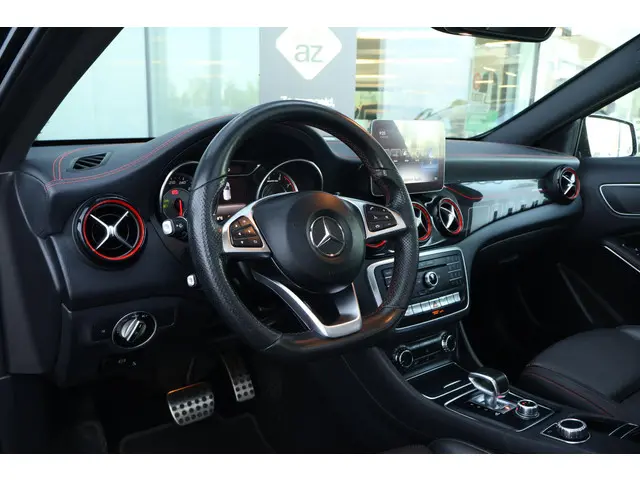 Mercedes-Benz GLA AMG 45 4MATIC 2018 Benzine 28