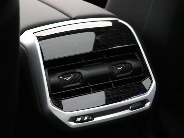 BMW i7 xDrive60 2025 Elektrisch 33