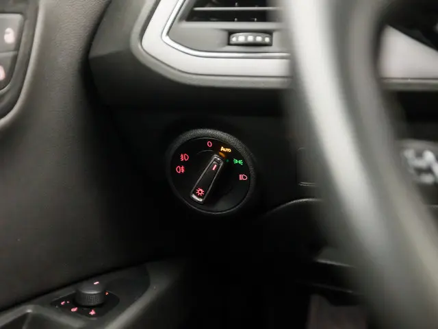 SEAT Leon 1.0 TSI Intense Sport 2018 Benzine 26