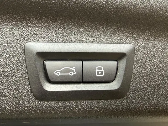 BMW X1 sDrive18i M SPORT 2025 Benzine 27