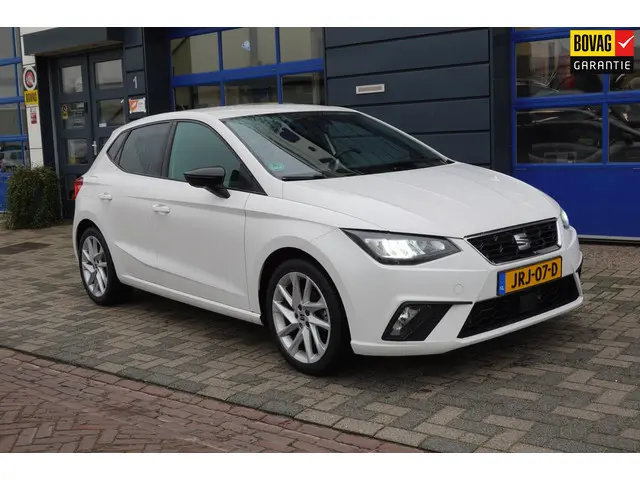 SEAT Ibiza 1.0 EcoTSI FR RIJKLAARPRIJS 2022 Benzine