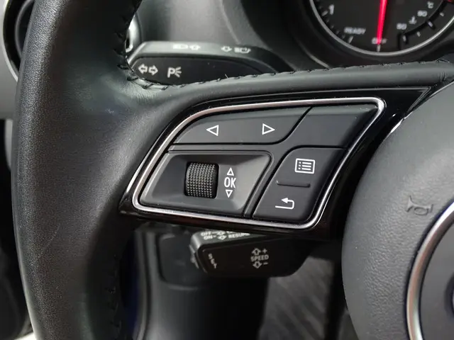 Audi A3 Limousine 35 TFSI Advance Sport 2020 Benzine 43