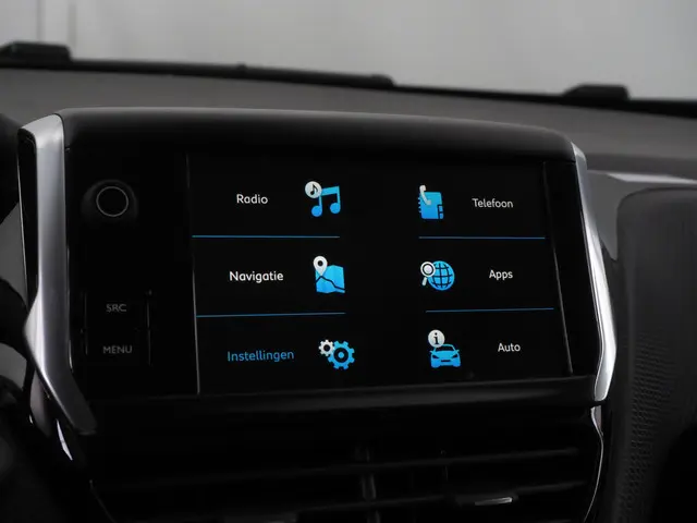Peugeot 2008 1.2 PureTech Allure 2018 Benzine 23