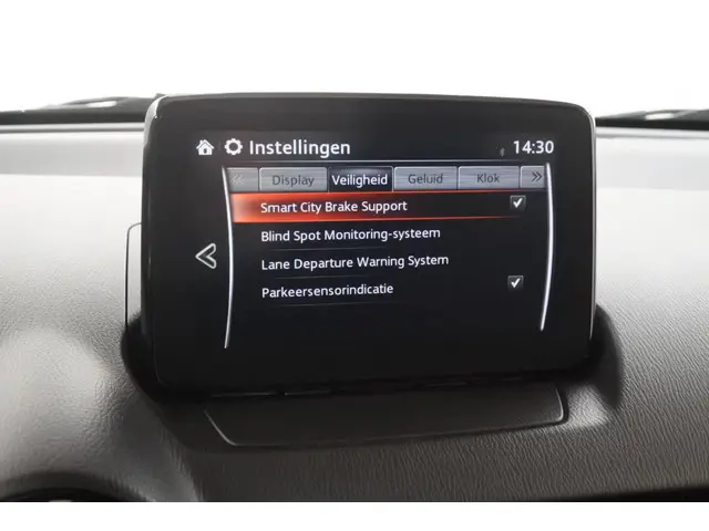 Mazda 2 1.5 90pk Sports-line 2017 Benzine 22