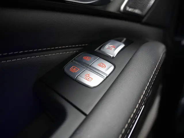 BMW X7 M60i xDrive 2023 Benzine 63