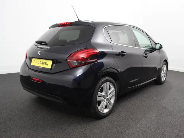 Peugeot 208 1.2 PureTech Allure 2019 Benzine 6