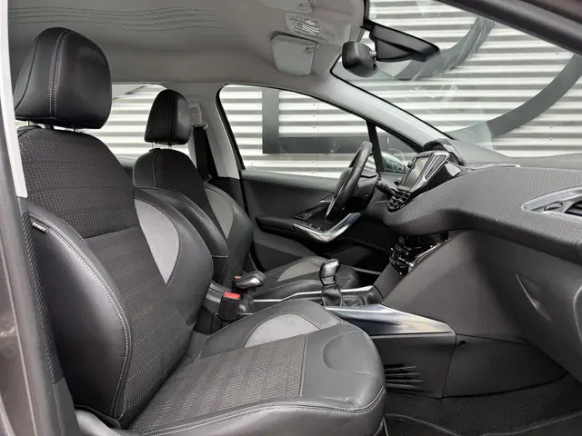 Peugeot 2008 1.2 VTi Allure 2014 Benzine 9